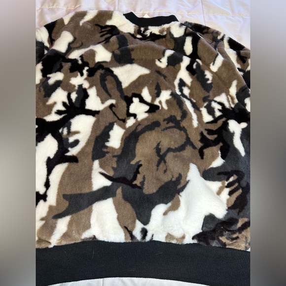 Camo fluffy sweater - Picture 4 of 4